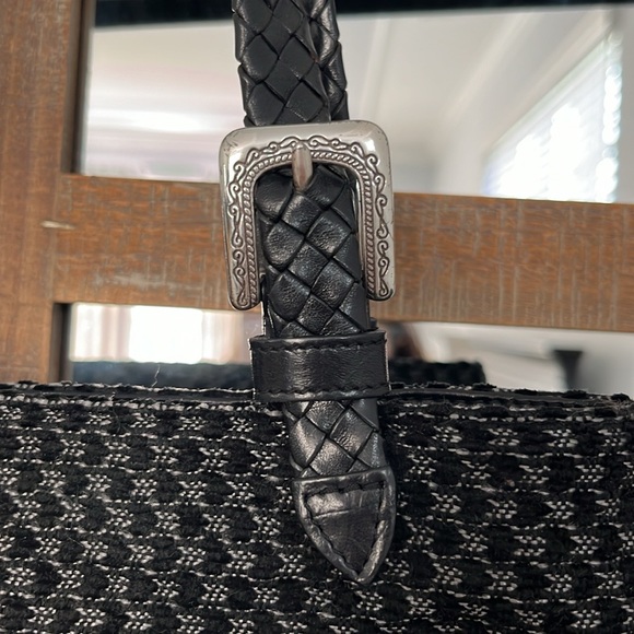 Medium size Brighton handbag. - Picture 3 of 4